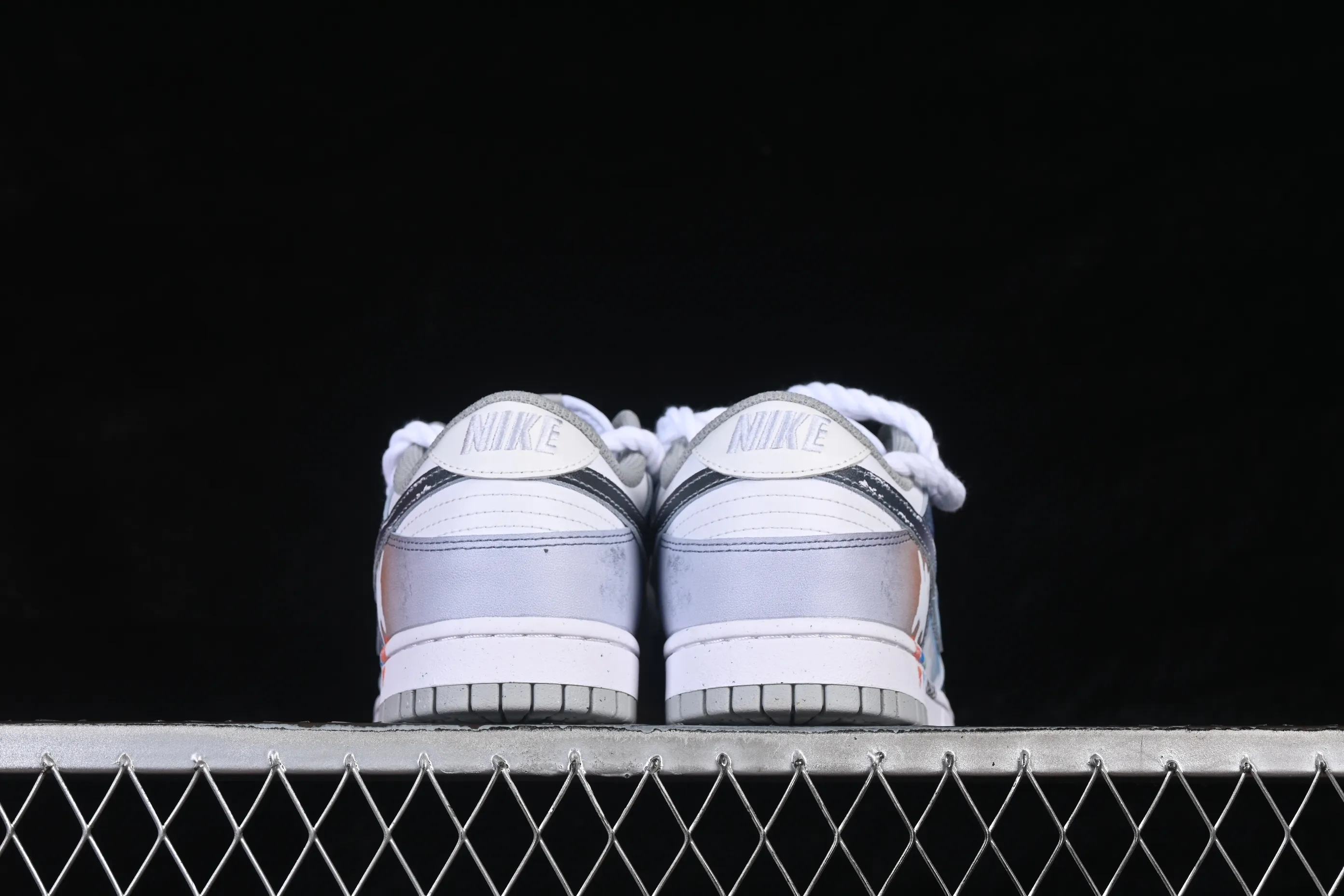 All categories Nk SB Dunk Series Nk SB Dunk Low High-end customized low-top sneakers Nike SB Dunk Low Fantasy Starry Sky Straps Low-top casual sneakers DD1391-103